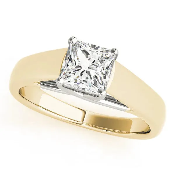 Princess Cut Cut Solitaire Engagement Ring with Cathedral Setting and Four-Prong Setting Yellow gold