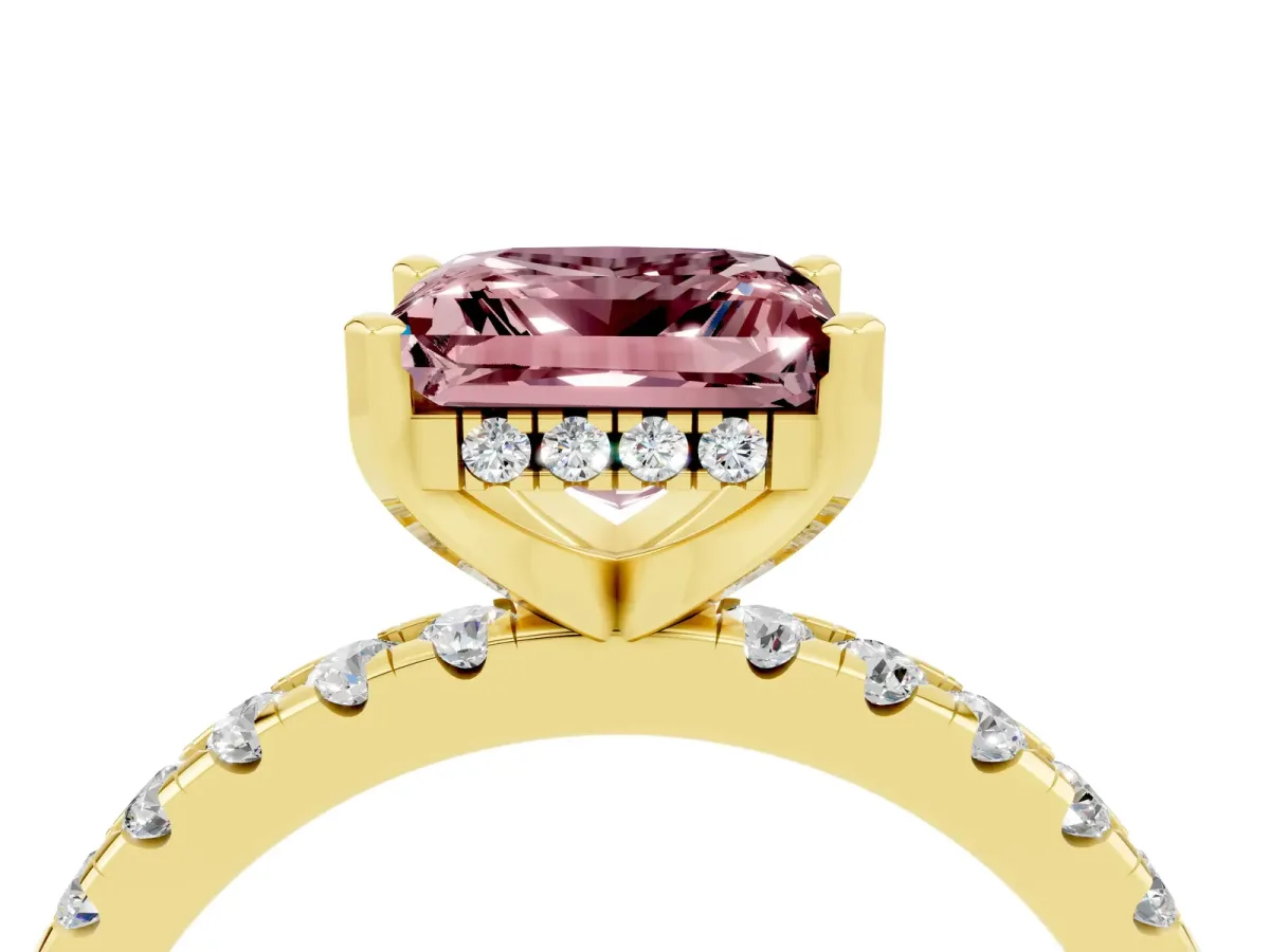 Princess Cut Morganite Solitaire Ring with Round Pavé Band and Four-Prong Setting Yellow gold