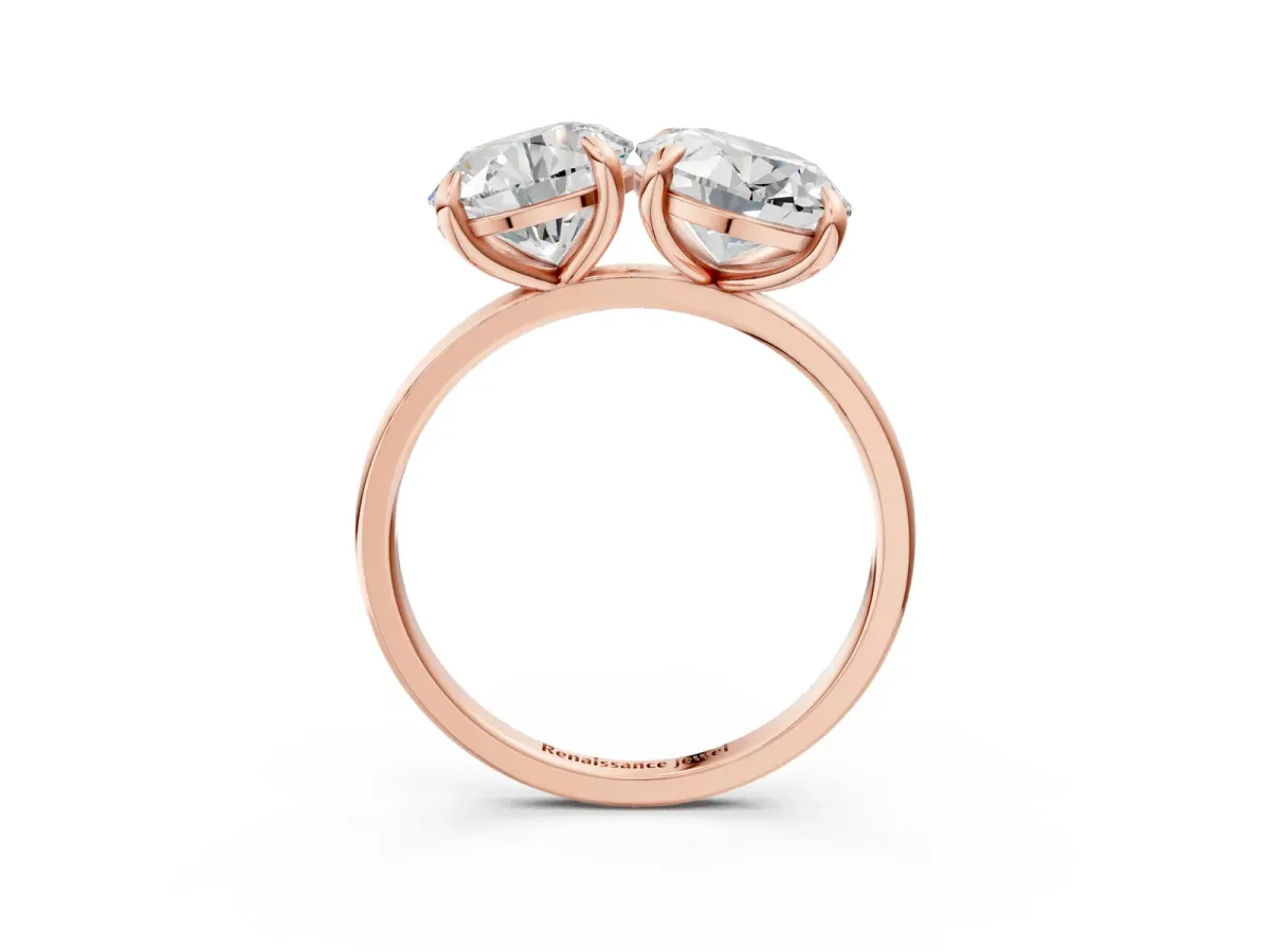 Round and Oval Toi Moi Ring with Prong Setting and Plain Band Rose gold