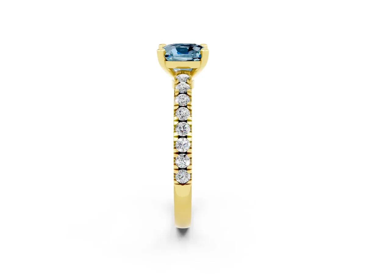 Cushion Cut Solitaire Aquamarine with Pavé Band and Four-Prong Setting Yellow gold