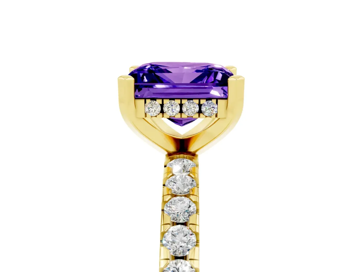 Princess Cut Tanzanite Solitaire Ring with Round Pavé Band and Four-Prong Setting Yellow gold