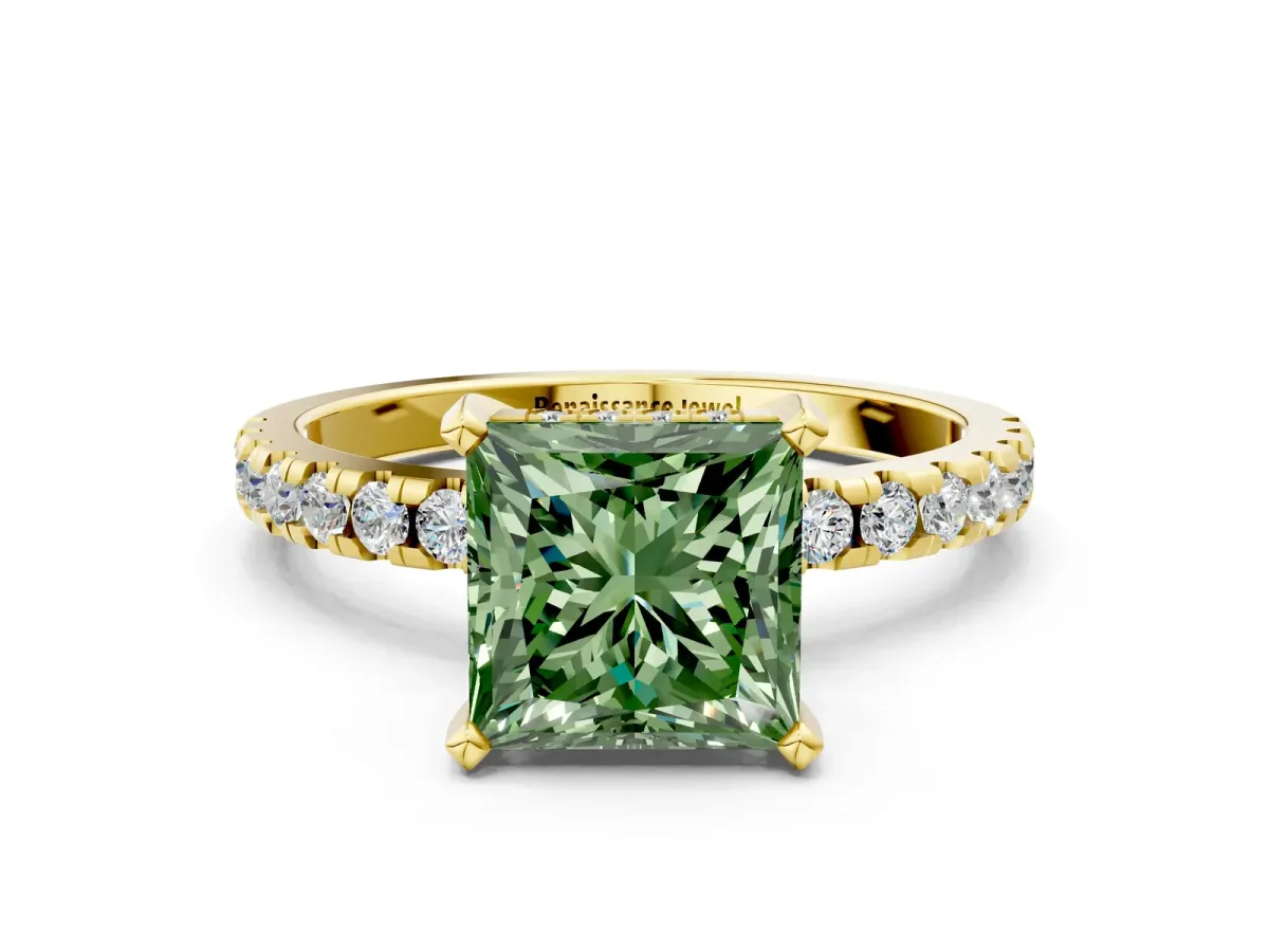 Fancy Green Princess Cut Diamond Solitaire Ring with Round Pavé Band and Four-Prong Setting Yellow gold