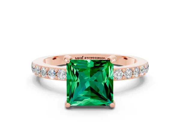 Princess Cut Emerald Solitaire Engagement Ring with Pavé Band and Four-Prong Setting Rose gold