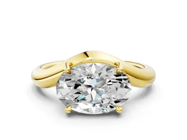Oval Diamond Twisted Solitaire Ring Yellow gold